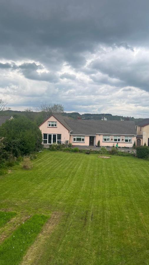 Pinebrook House Double Bed Small En-Suite Free Parking Killybegs Exterior photo