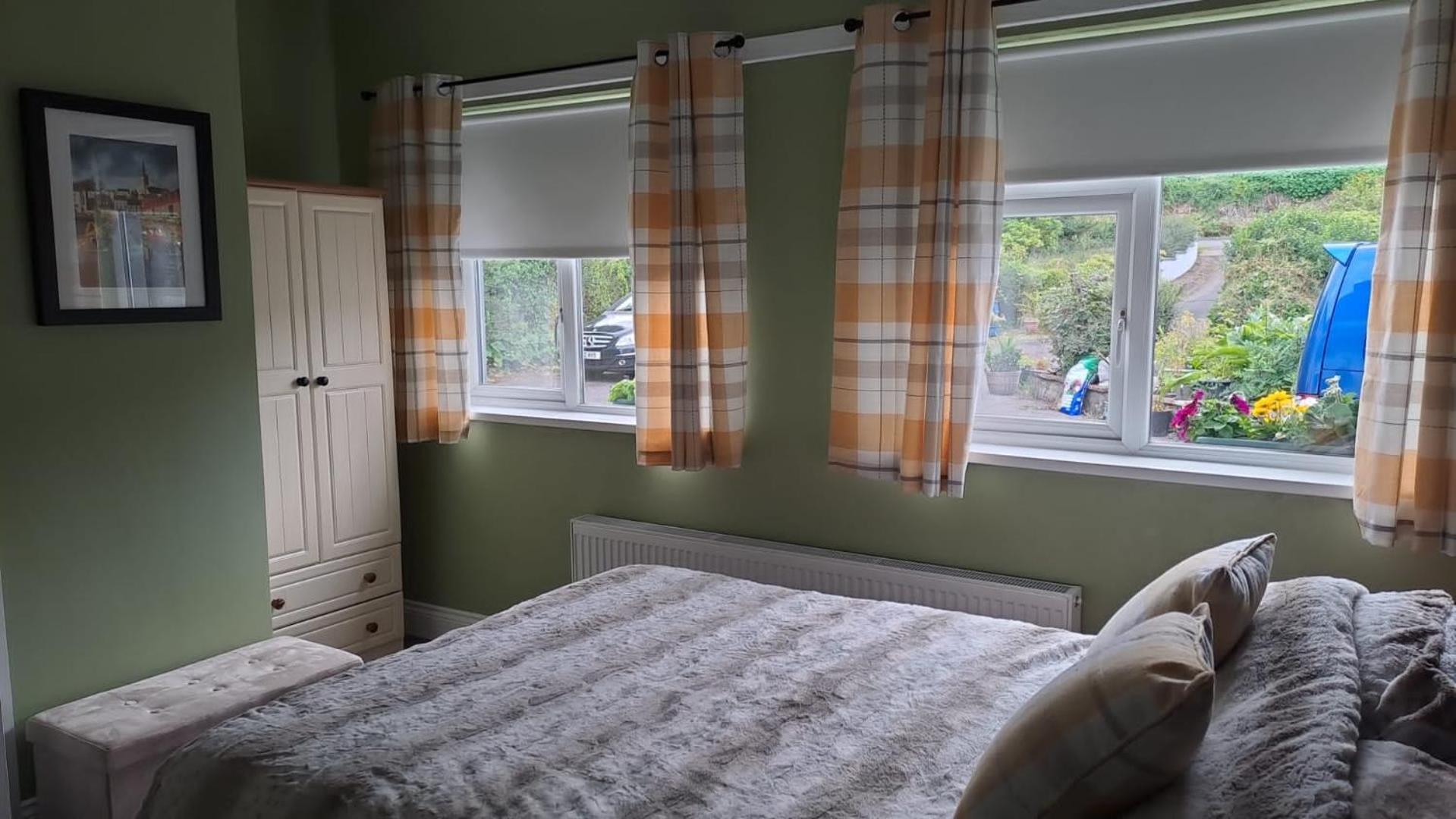 Pinebrook House Double Bed Small En-Suite Free Parking Killybegs Exterior photo