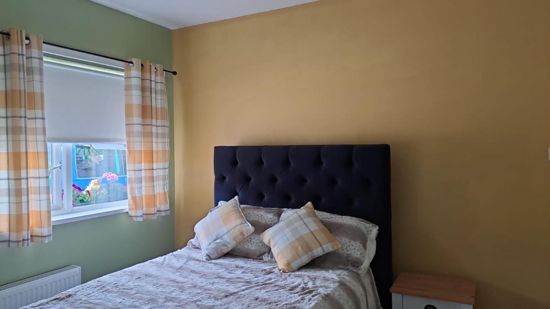 Pinebrook House Double Bed Small En-Suite Free Parking Killybegs Exterior photo